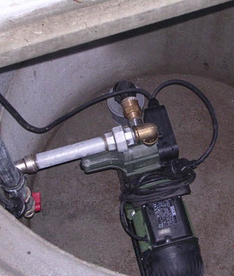 Gartenpumpe